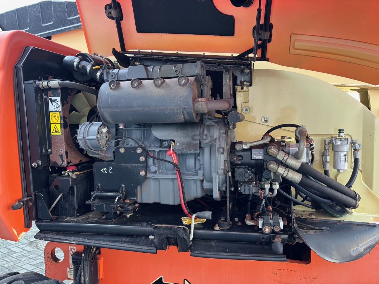 Sold - Telescopic Boom Lift - View 2